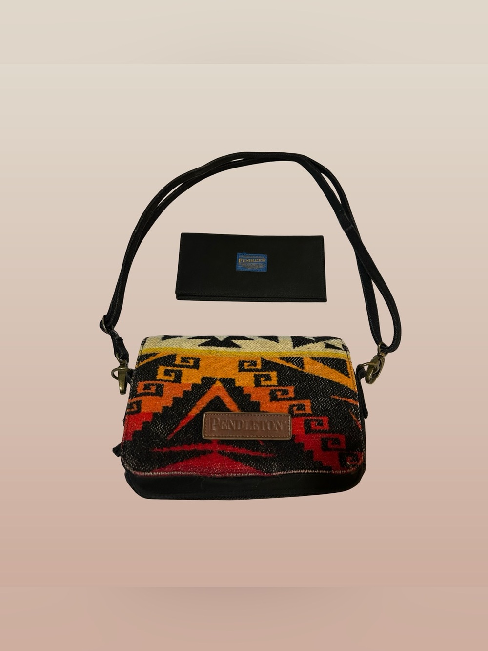 Good Condition. THE ORGANIZATIONAL  WOOL PENDLETON CROSSBODY BAG. AZTEC PATTERN.